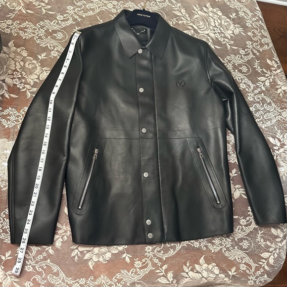 Louis Vuitton Mens Black Lambskin Leather Jacket Size 52. - Picture 13 of 15